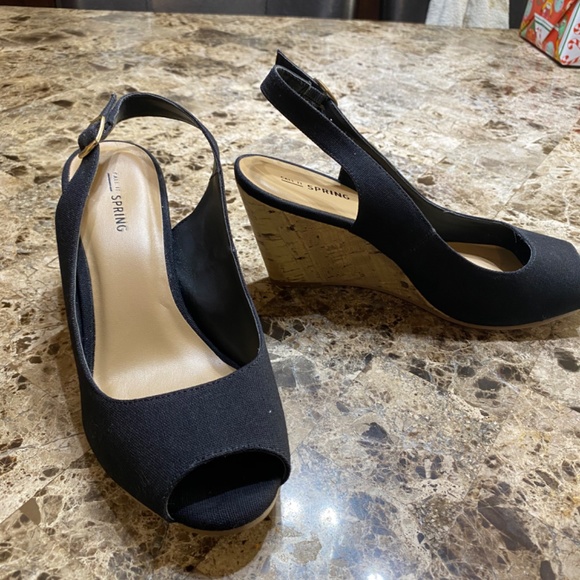 Call it spring wedges - Picture 4 of 6